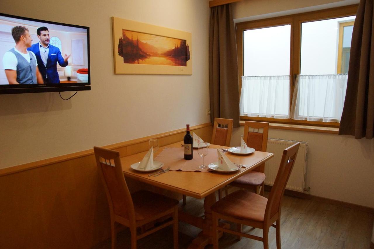 Haus Dorfblick Hotel Gerlos Buitenkant foto