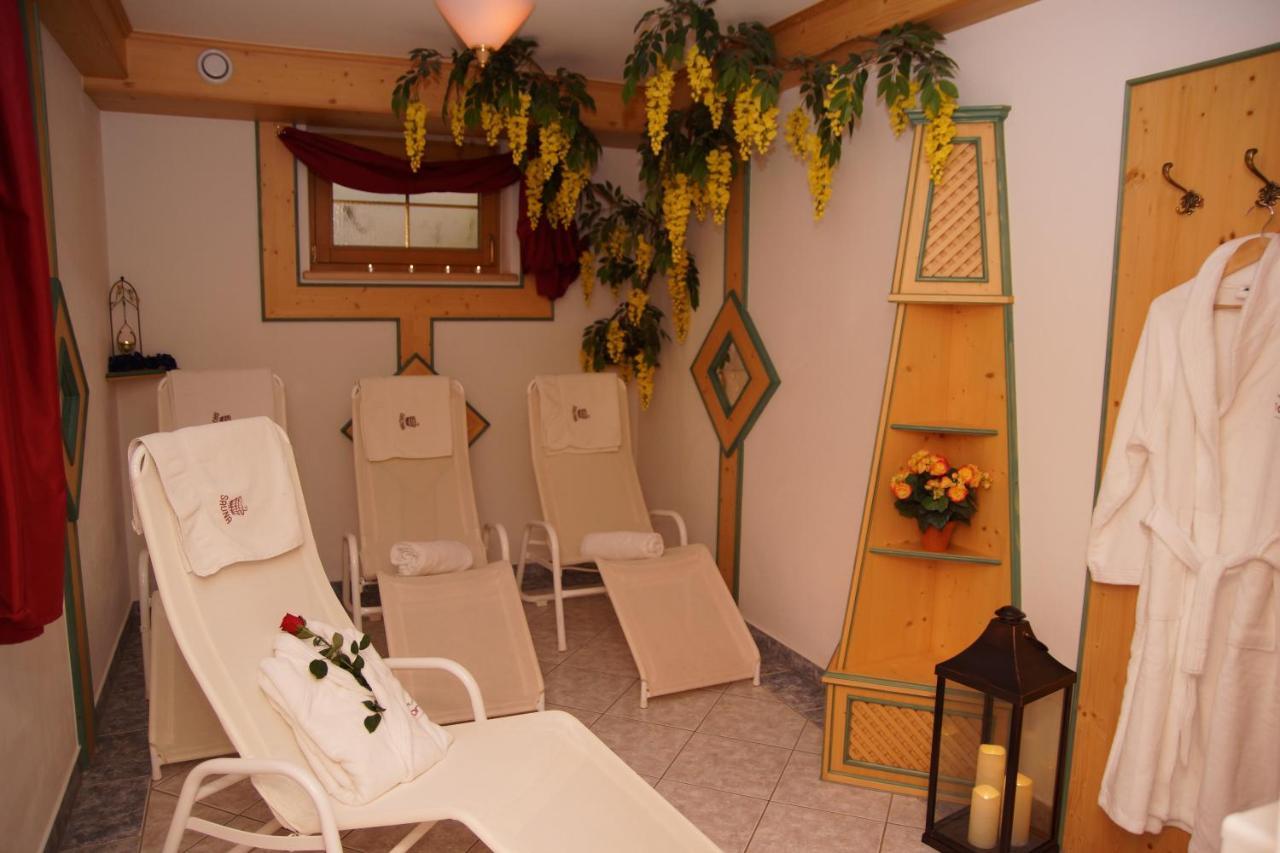 Haus Dorfblick Hotel Gerlos Buitenkant foto