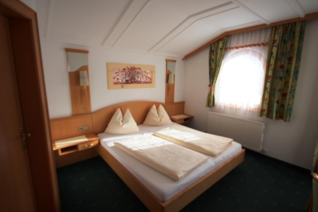 Haus Dorfblick Hotel Gerlos Buitenkant foto