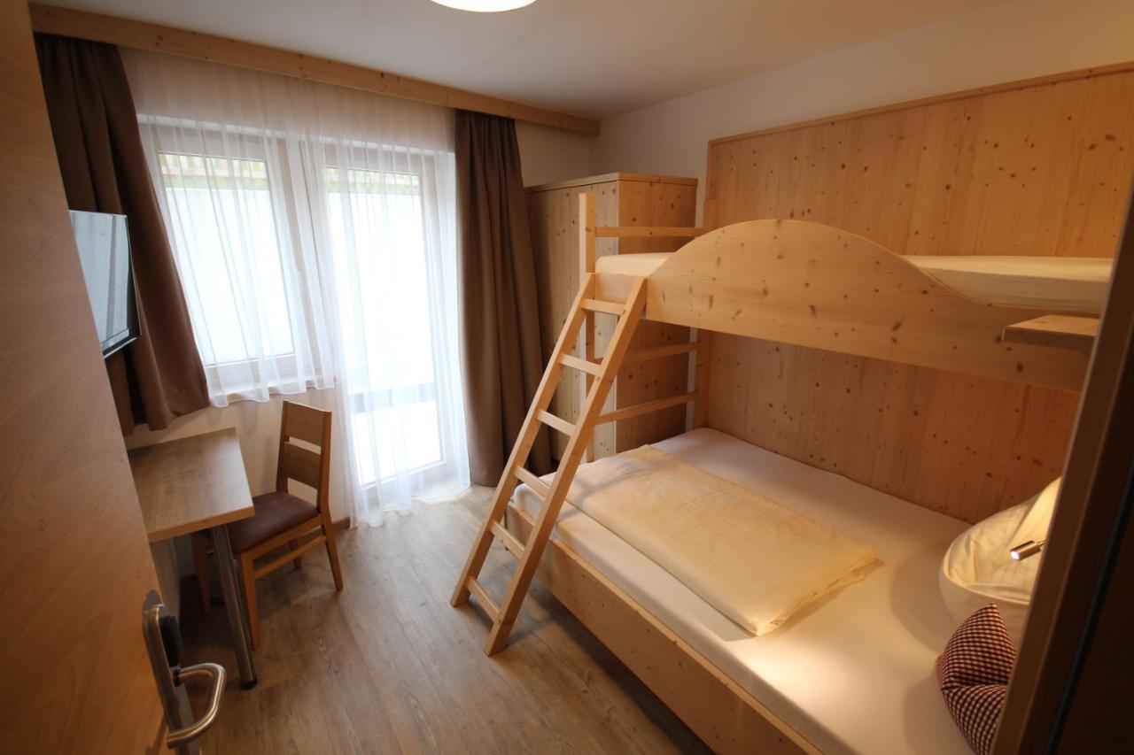 Haus Dorfblick Hotel Gerlos Buitenkant foto