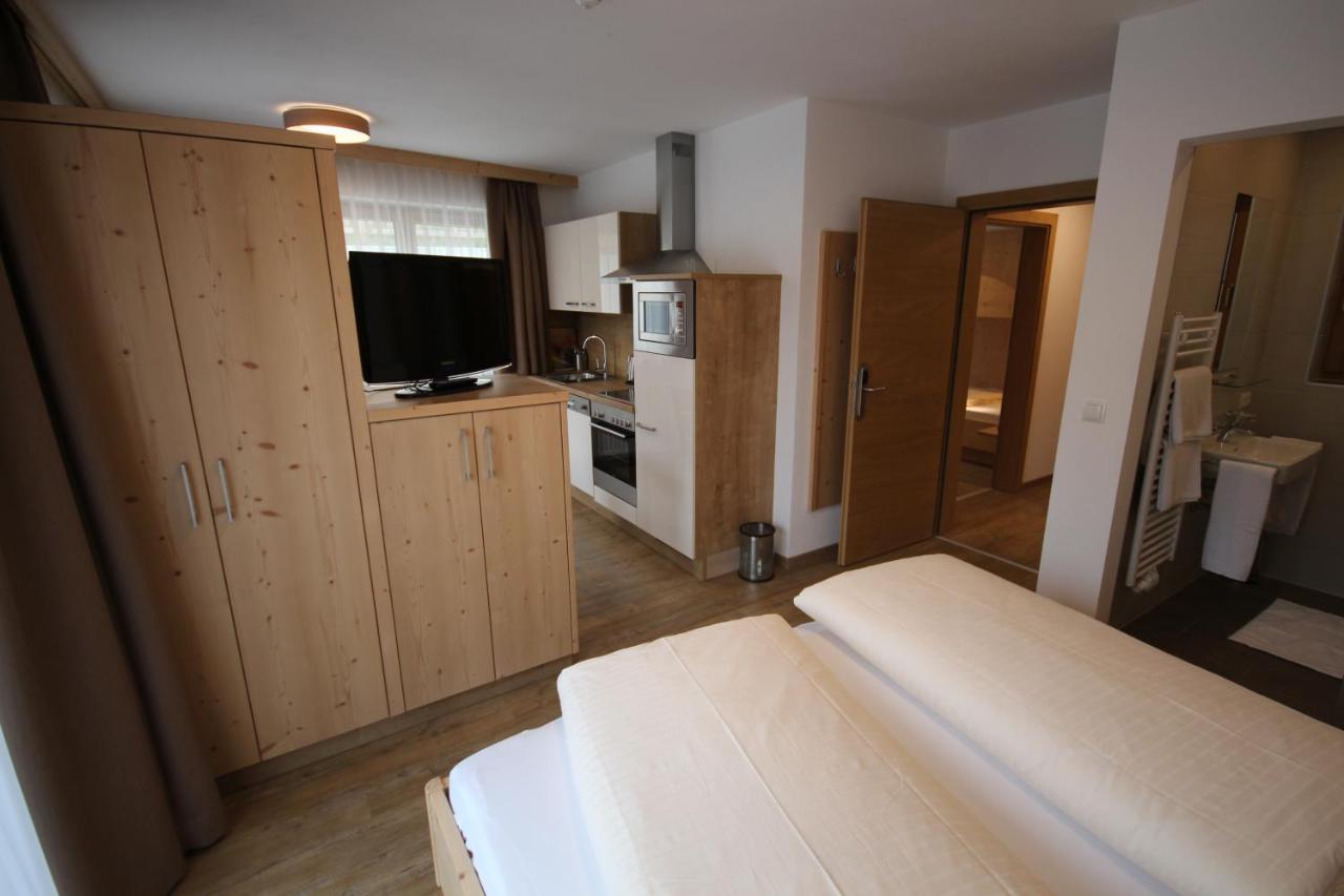 Haus Dorfblick Hotel Gerlos Buitenkant foto